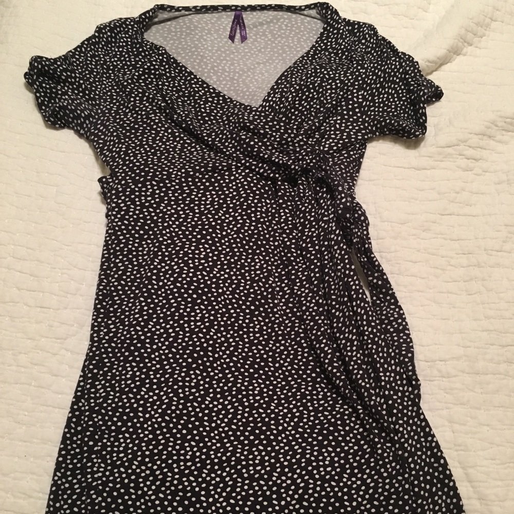 Seraphine black and white maternity dress